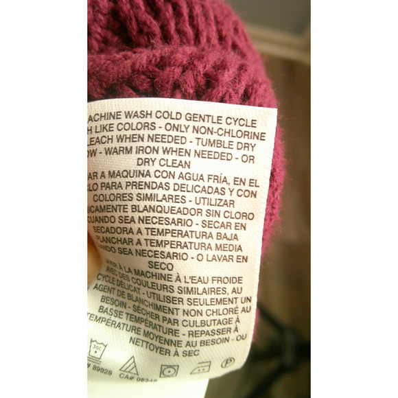 Jessica Simpson Posy Cold Shoulder Sweater Size S Maroon Tunic Length NWT - Picture 9 of 9